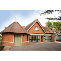 Dr Cassie & Associates logo